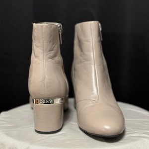 Women’s Boots
